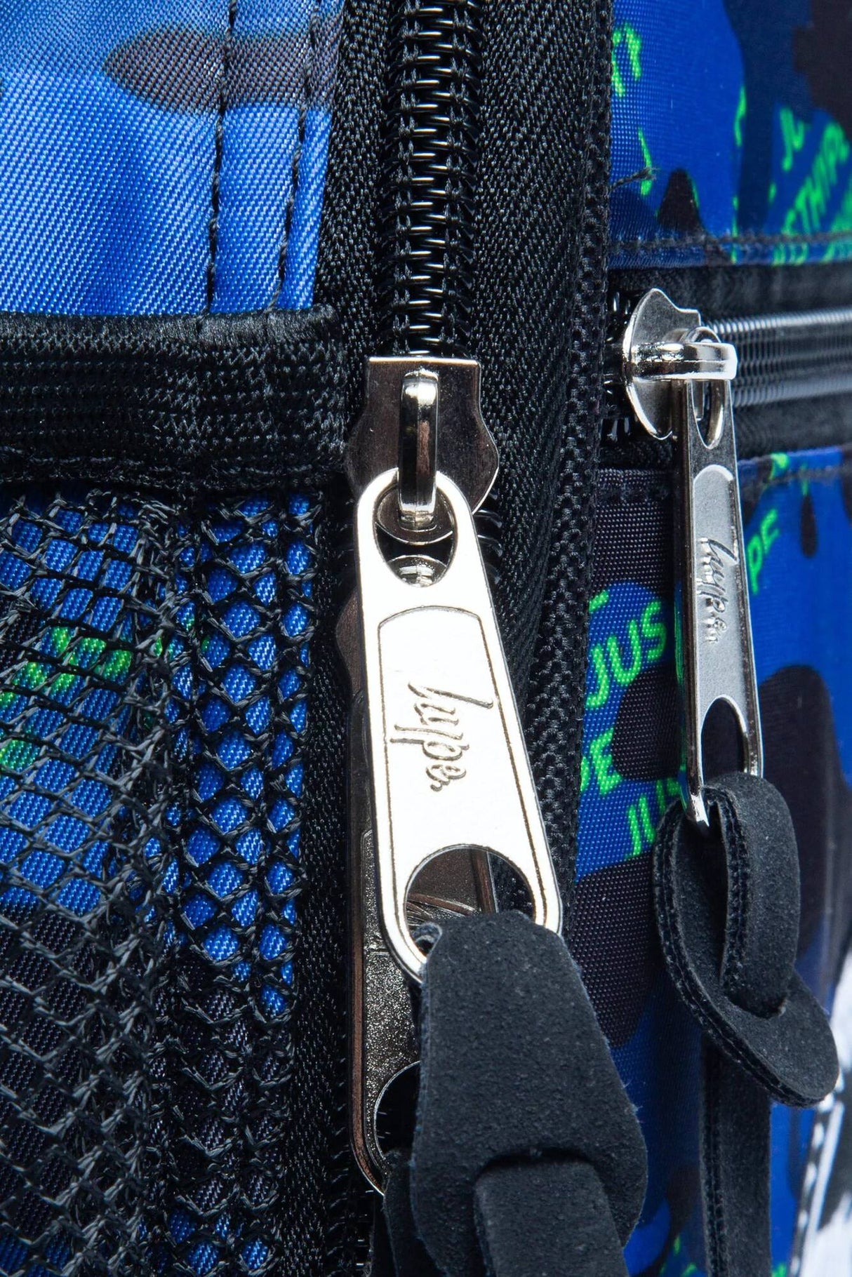 Hype Neon Logo Camo Lunchbox - Multi