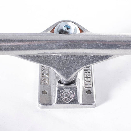 Independent Mid Skateboard Trucks - Silver 129mm