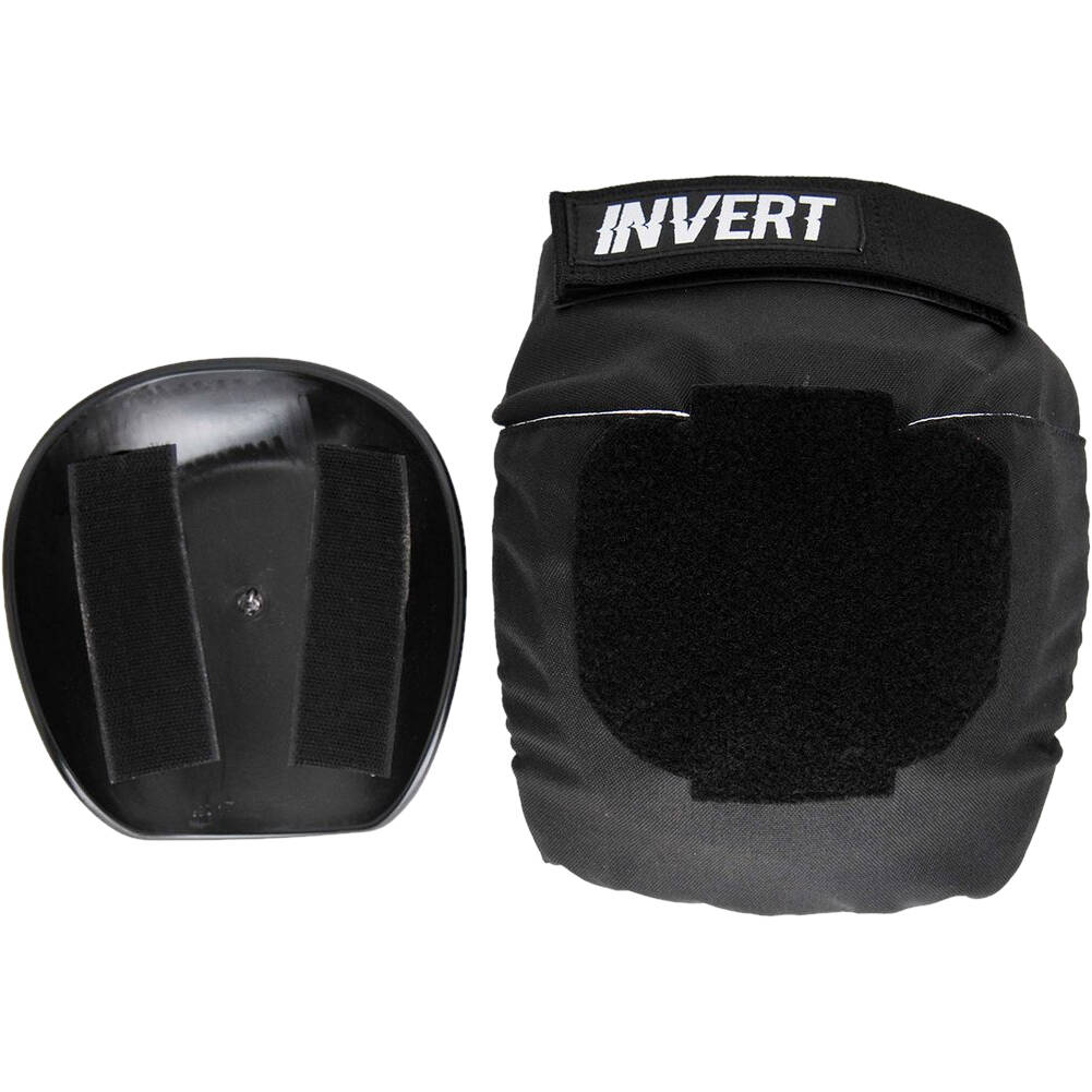Invert Knee Pads - Black
