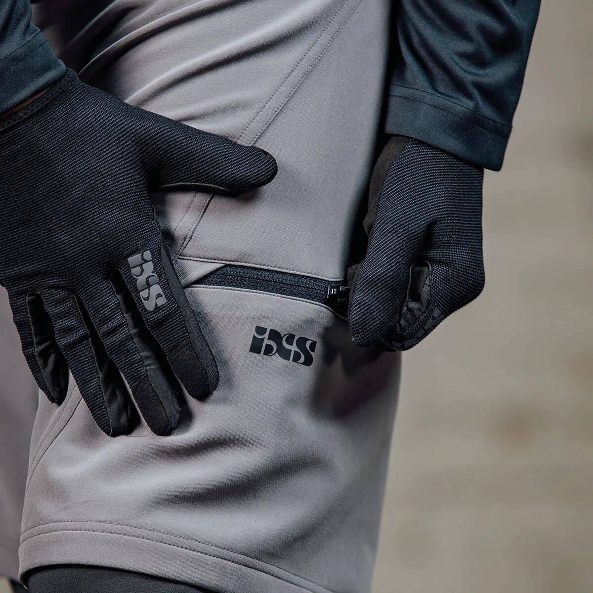 iXS Carve Evo Shorts - Graphite