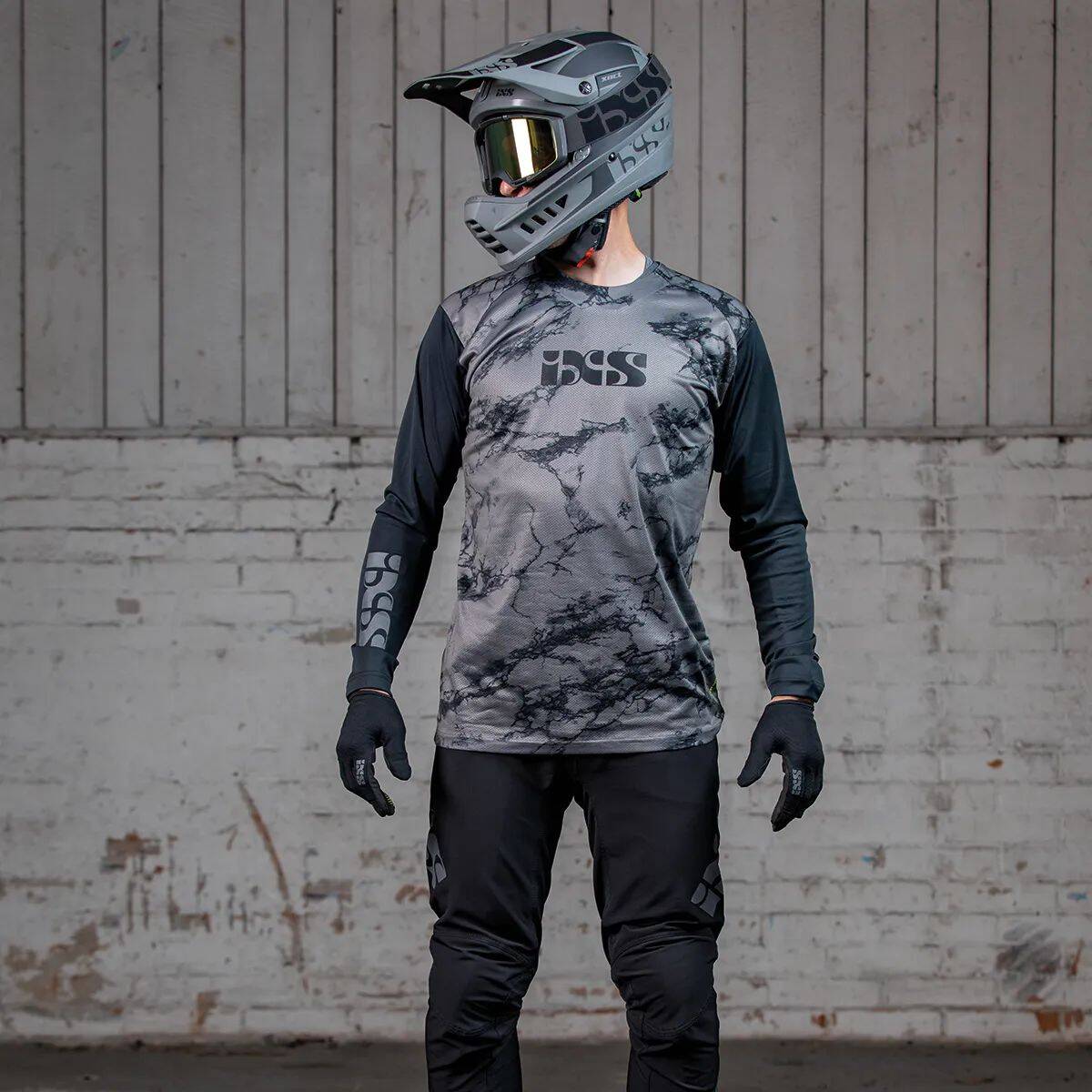 iXS Trigger X Air Jersey - Graphite/Black