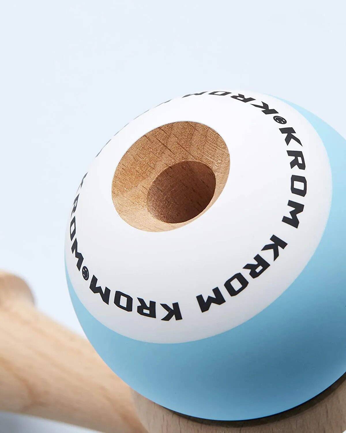 Krom Pop Kendama - Sky Blue