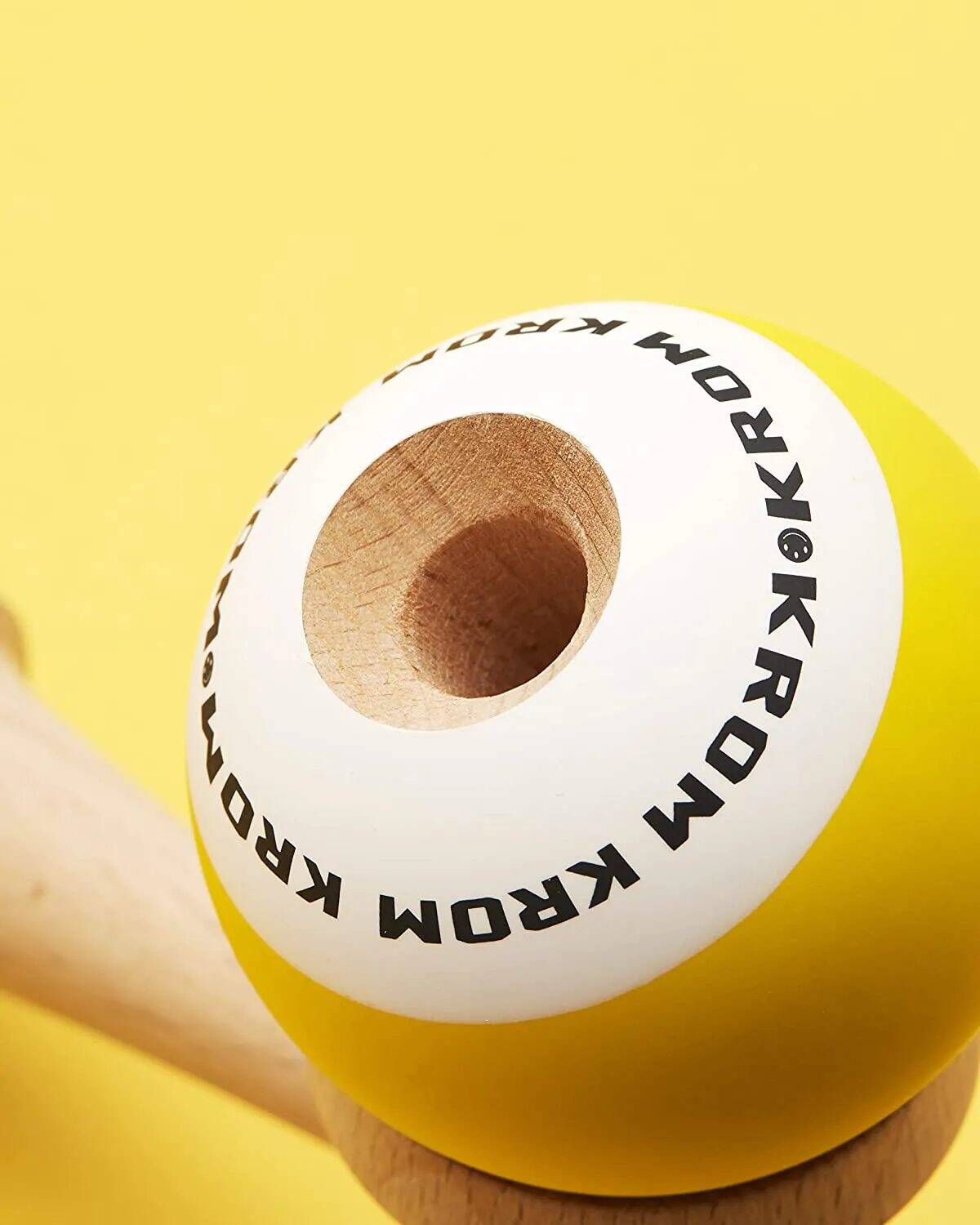 Krom Pop Kendama - Yellow