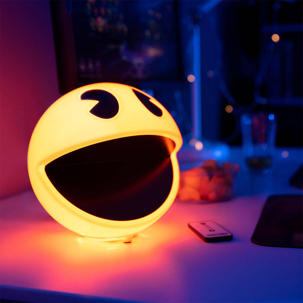 Licensed Gaming Pac-Man Lamp