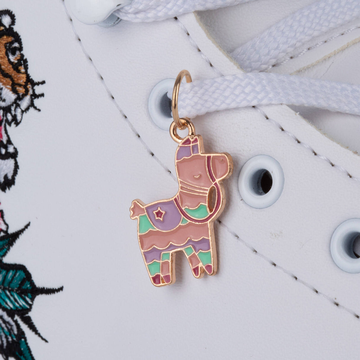 LMNADE Lace Charm - Llama