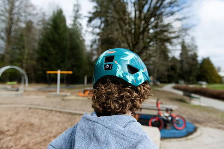 Lazer Nut'Z KinetiCore Youth Helmet - Dragon Green