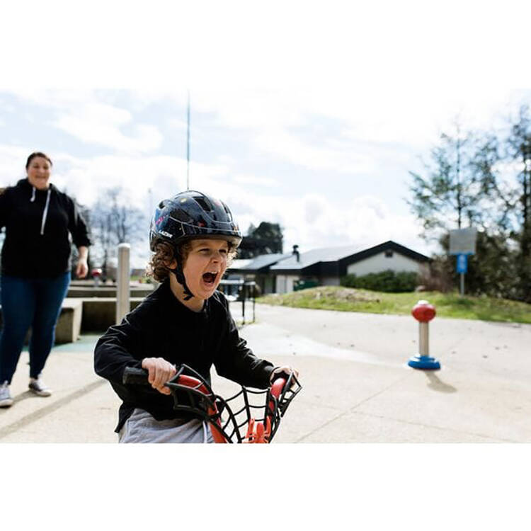 Lazer Nut'Z KinetiCore Youth Helmet - Space