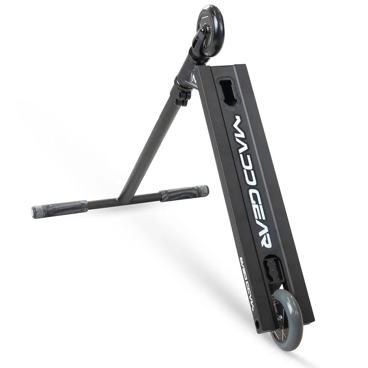Madd Gear MG 1 Raven Stunt Scooter - Black/Black