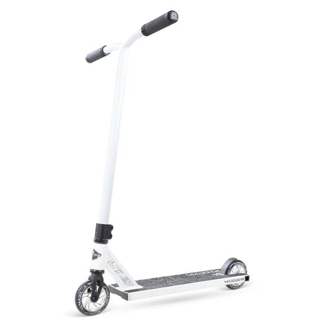 Madd Gear MG 4 Titan Stunt Scooter - Artic White