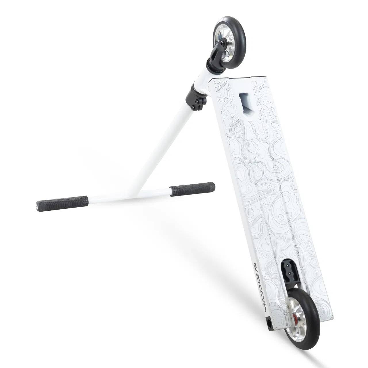 Madd Gear MG 4 Titan Stunt Scooter - Artic White