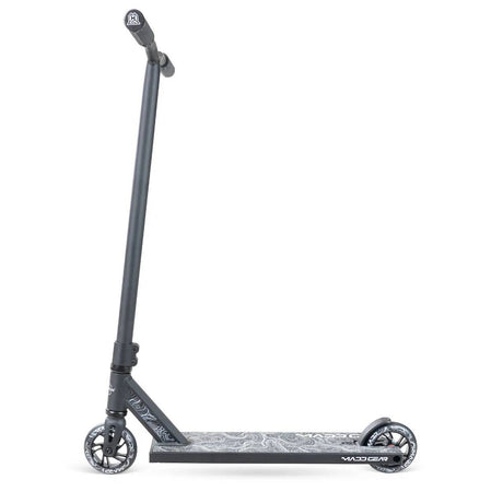Madd Gear MG 4 Titan Stunt Scooter - Black
