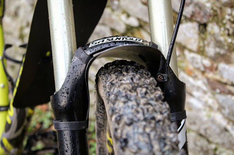 Mucky Nutz Face XL Fender - All Black