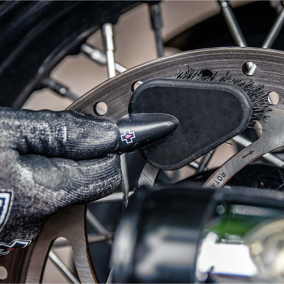 Muc-Off Detailing Brush