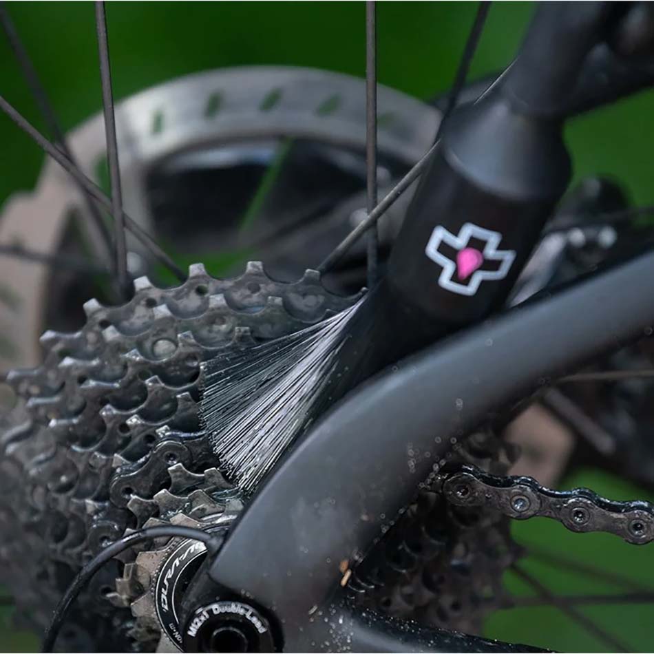 Muc-Off Drivetrain Brush