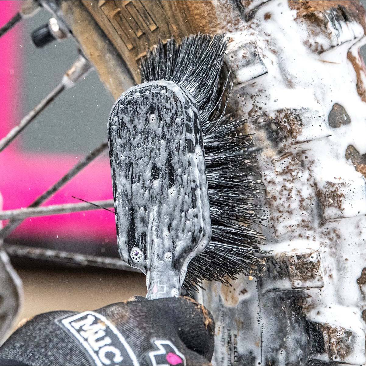 Muc-Off Tyre & Cassette Brush