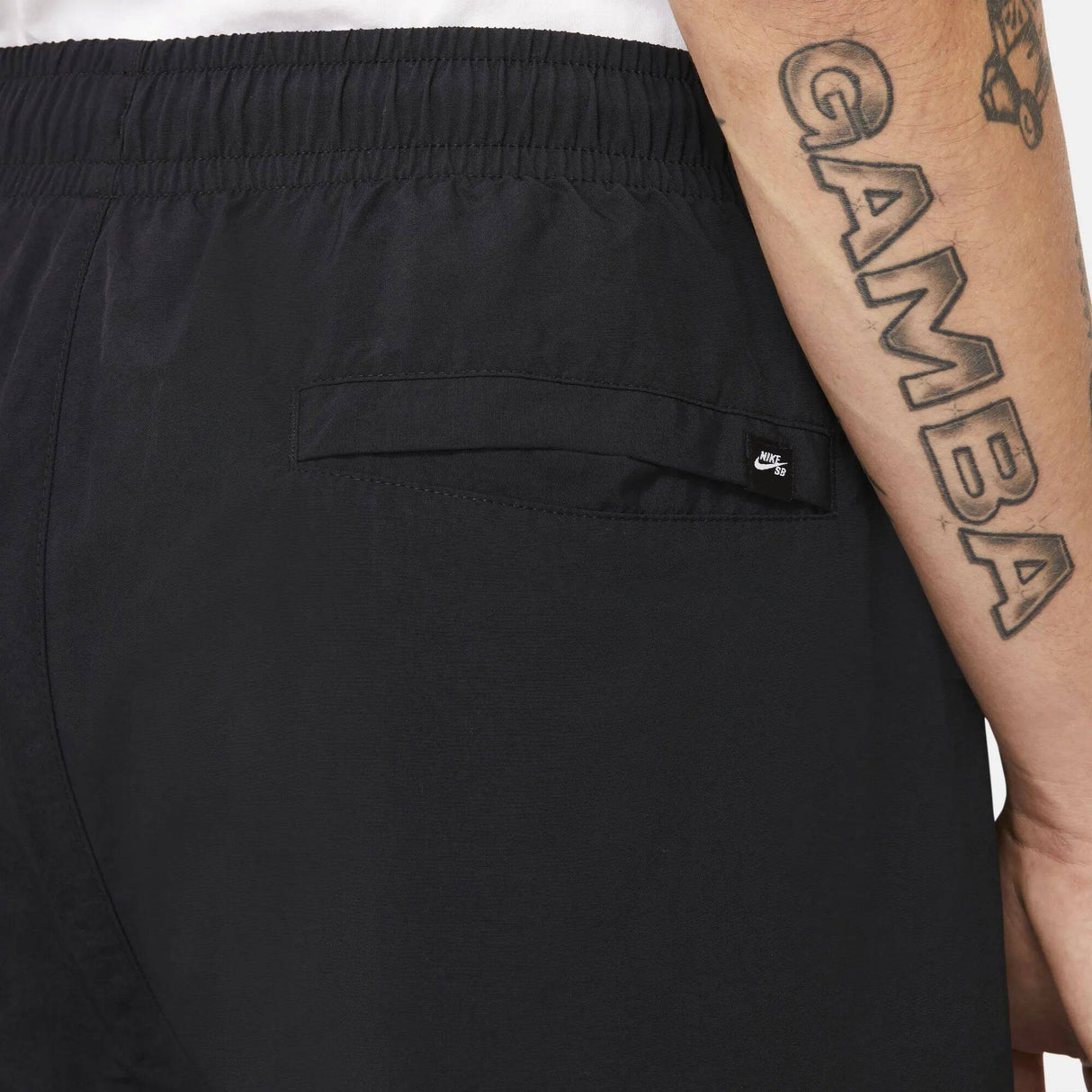 Nike SB Y2K GFX Track Pant - Black/White