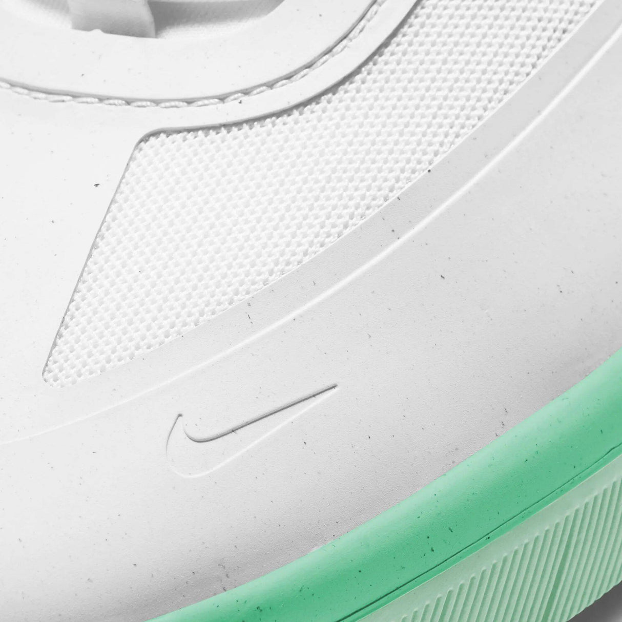 Nike SB Nyjah Free 2.0 Skate Shoes - Summit White/Black-Summit White