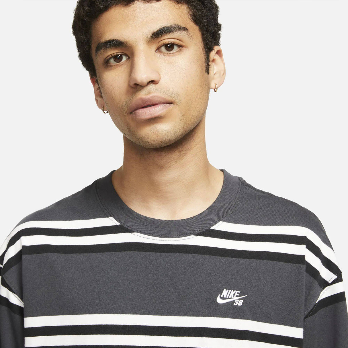 Nike SB Yarn Dyed Stripe T Shirt - Dark Smoke Grey