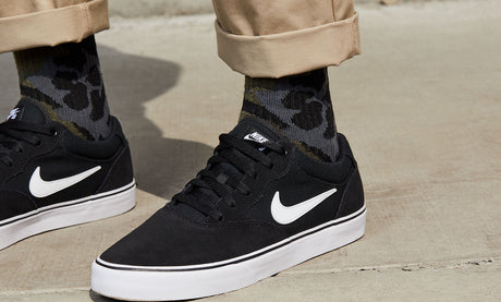 Nike SB Chron 2 Skate Shoes - Black/White-Black