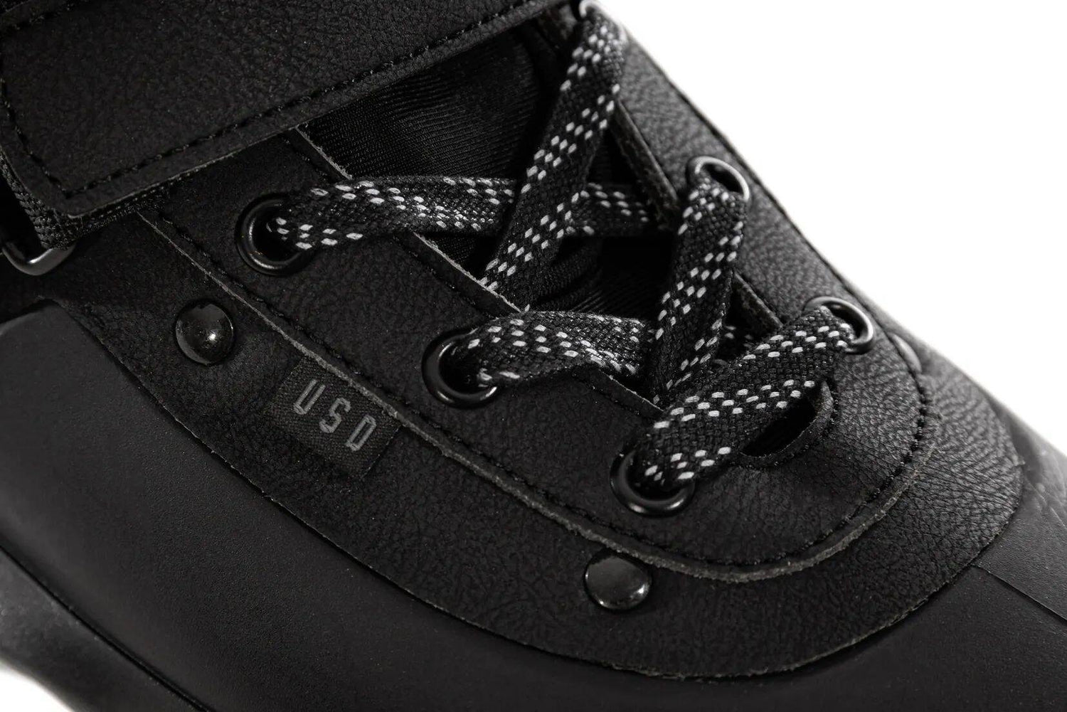 USD Aeon 60 XXI Aggressive Skates - Black