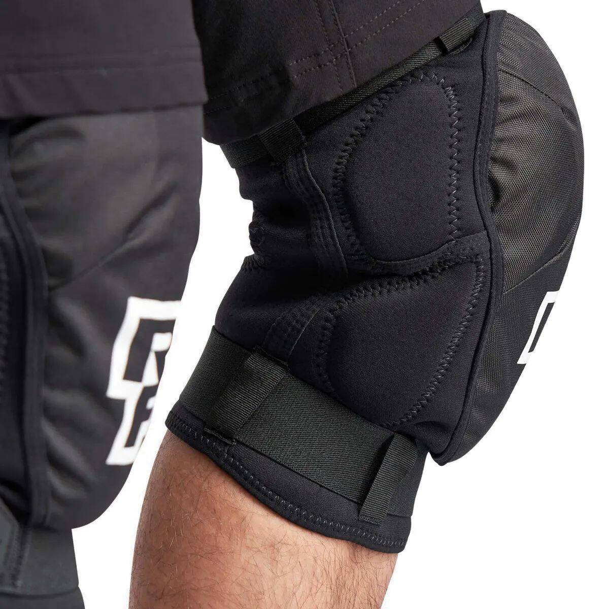 Race Face Ambush D30 Knee Pads - Stealth