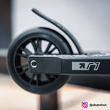 Rampage R1 Stunt Scooter - Black/Neochrome