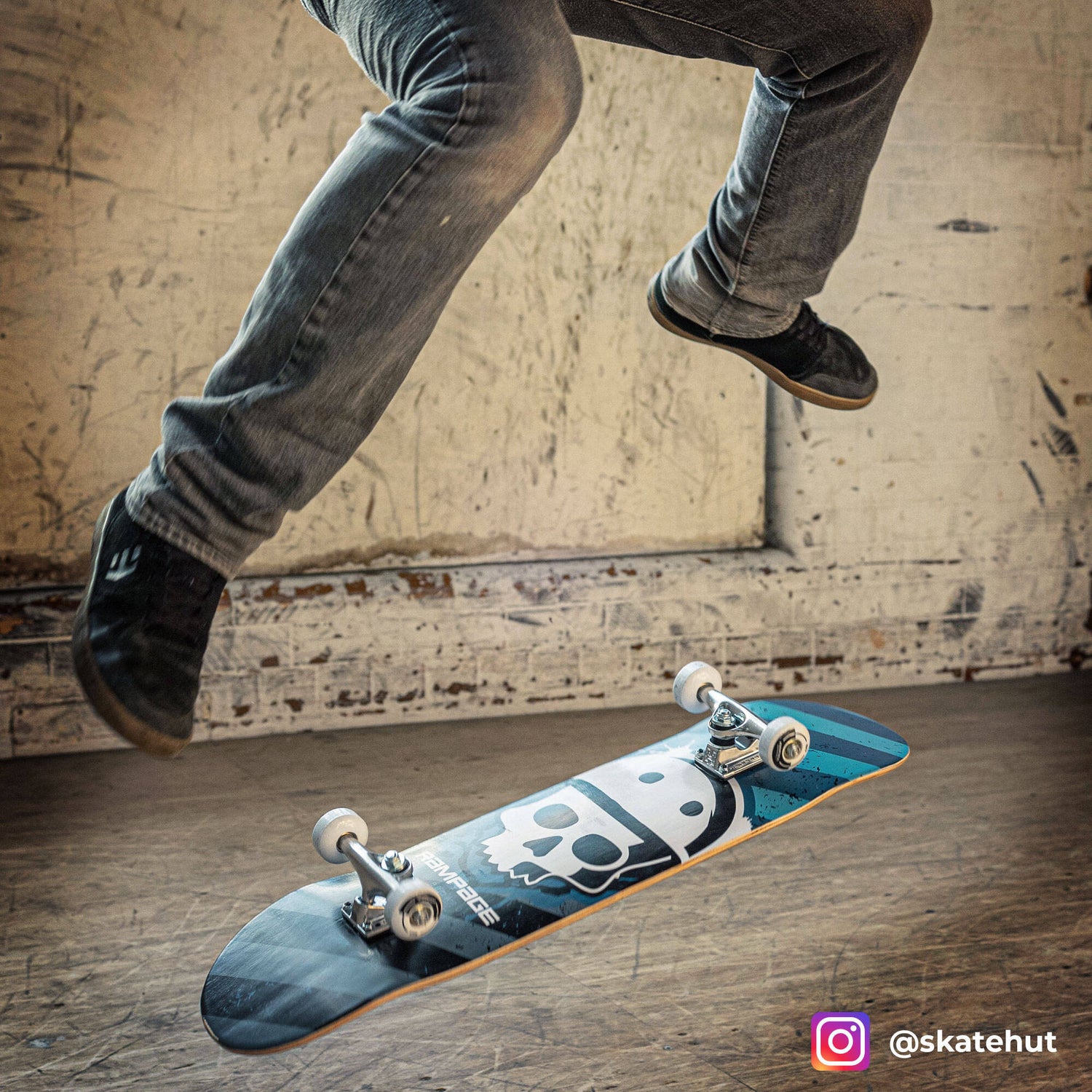 Rampage Bonehead Complete Skateboard 8'' - Blue