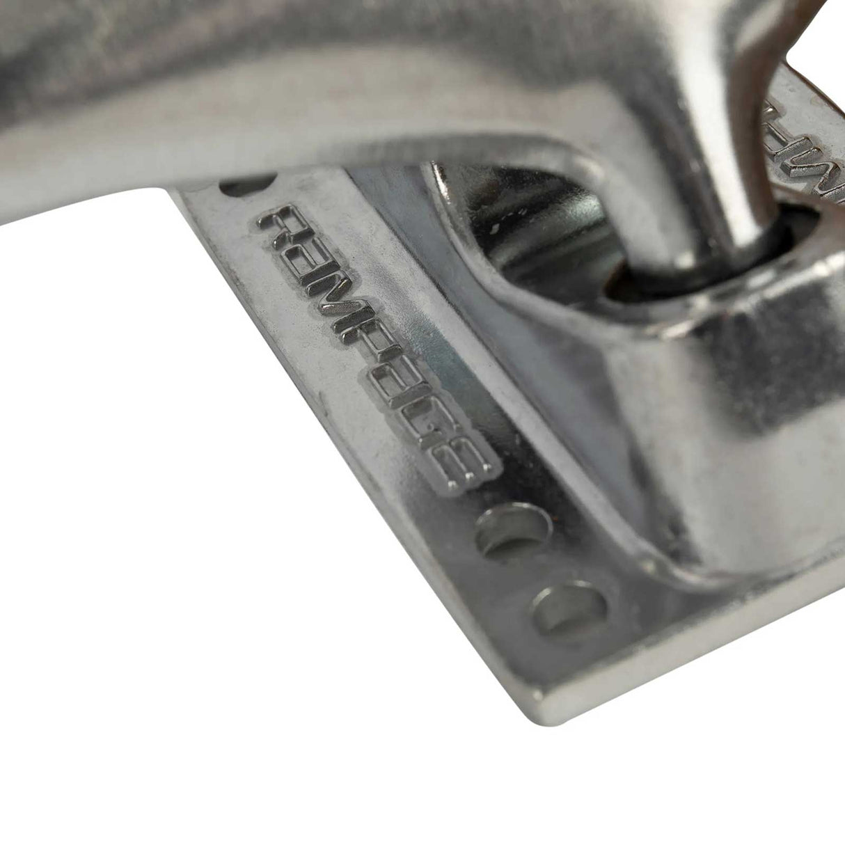 Rampage Rasp Skateboard Trucks - Silver 5.25''