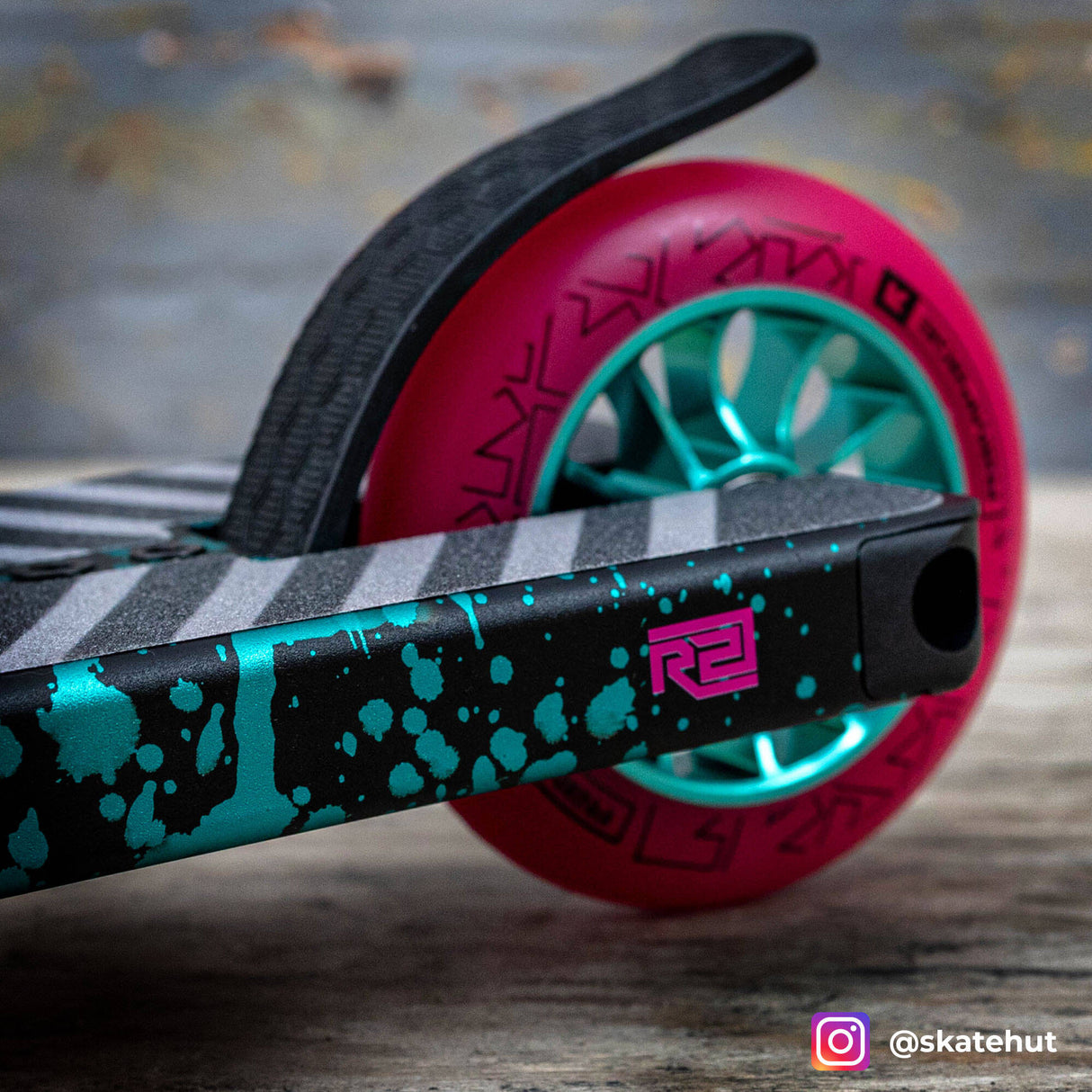 Rampage R2 Stunt Scooter - Ano Splat Teal