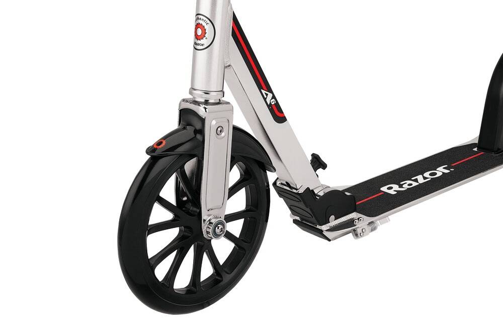 Razor A6 Commuter Scooter - Silver