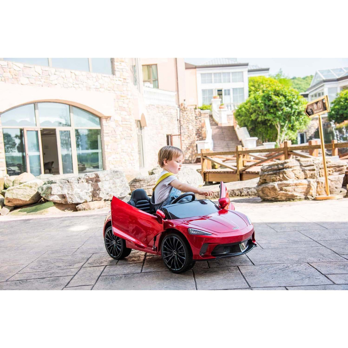 Ricco 12V-10A McLaren GT Kids Electric Ride On - Red