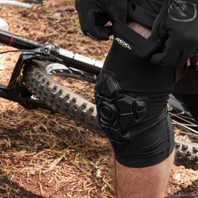 REKD Energy Knee Gaskets - Black