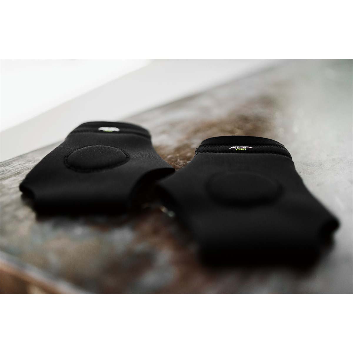 REKD Energy Slim Footie Ankle Pads - Black