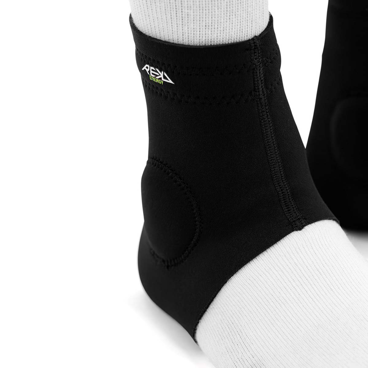 REKD Energy Slim Footie Ankle Pads - Black