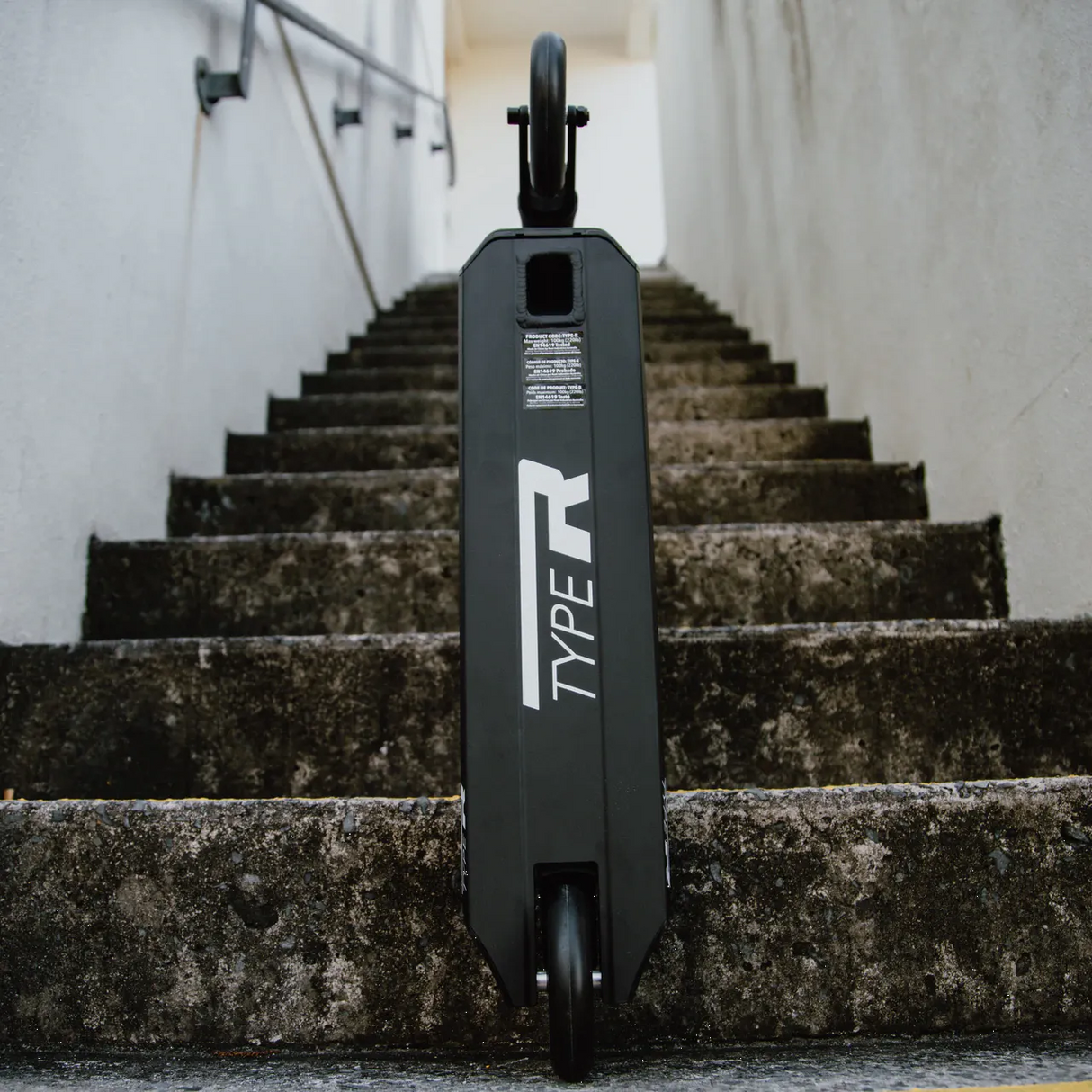 Root Industries Type R Pro Stunt Scooter - Matte Black