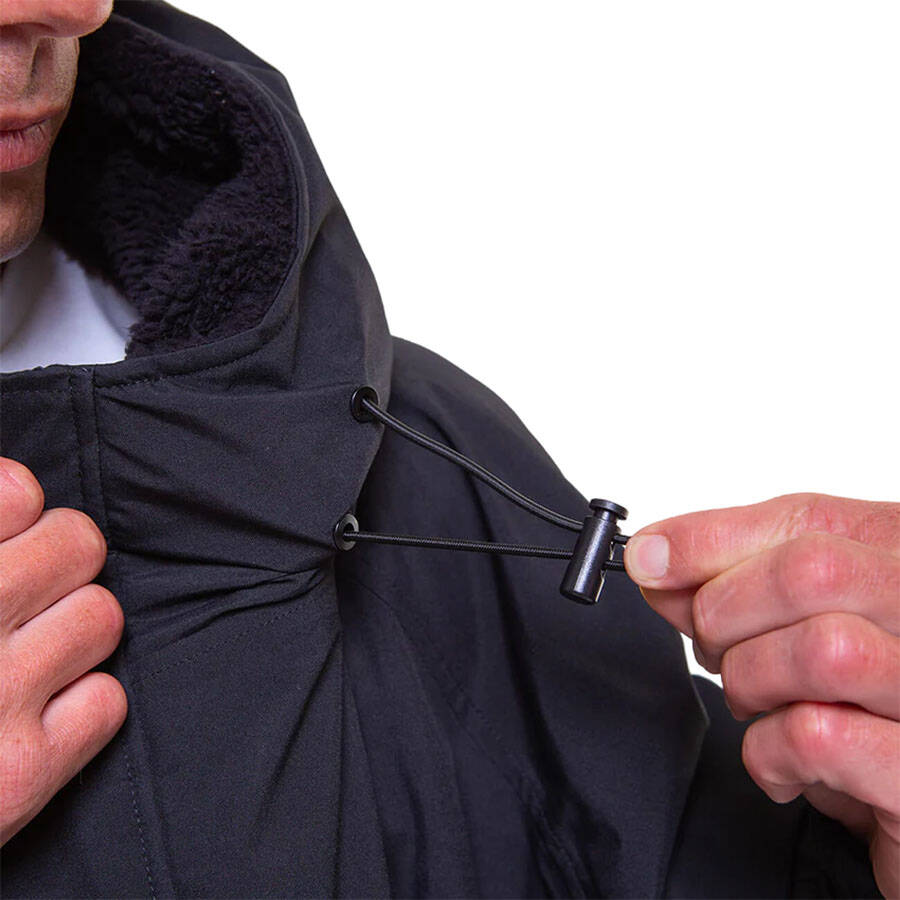 Red Original Pro Long Sleeve Changing Robe Jacket EVO - Stealth Black