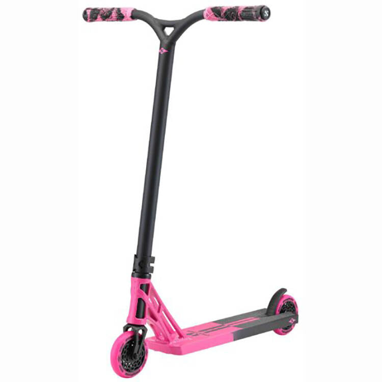Sacrifice Chapter 2 Park Scooter - Pink/Black