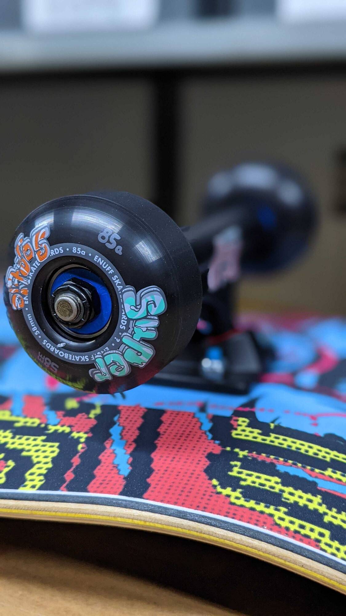 Santa Cruz No Pattern Hand Custom Skateboard - Blue 8.5"