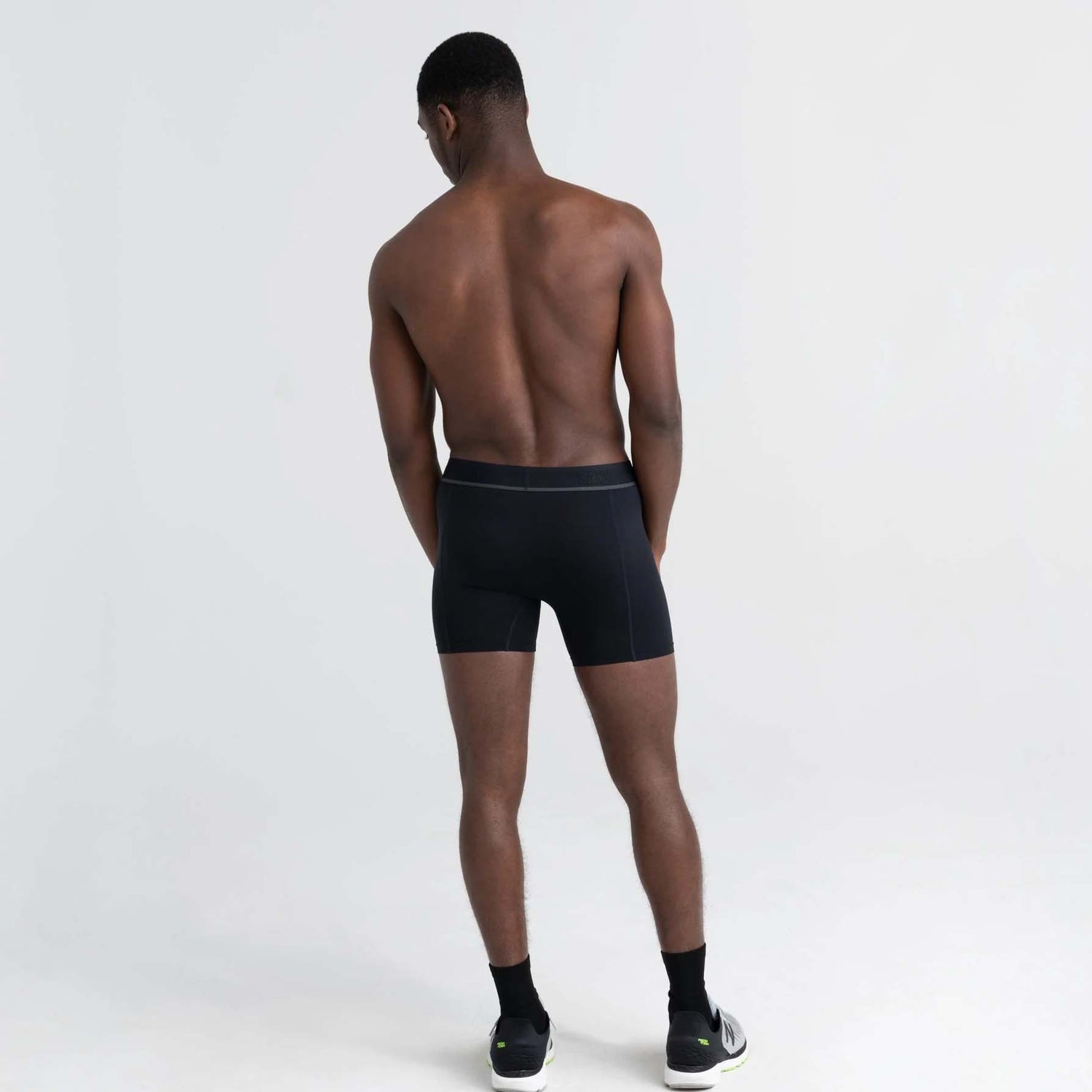 Saxx Kinetic Light-Compression Mesh Boxer Brief - Blackout