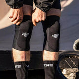 Space Brace Dennis Enarson Signature Knee Pads - Black