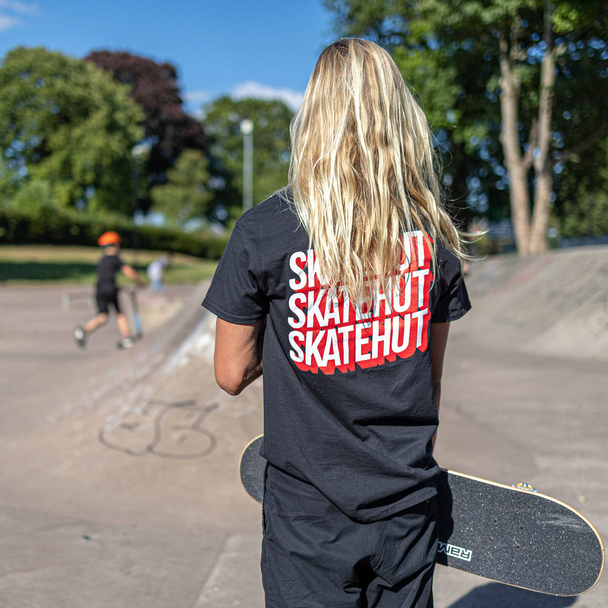 SkateHut 3D Stacked T Shirt - Black
