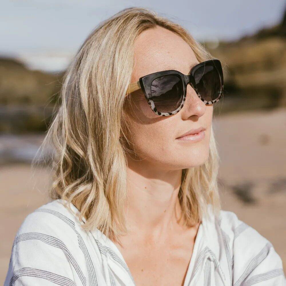 SOEK Riviera Polarized Sunglasses - Black/Ivory Tortoise