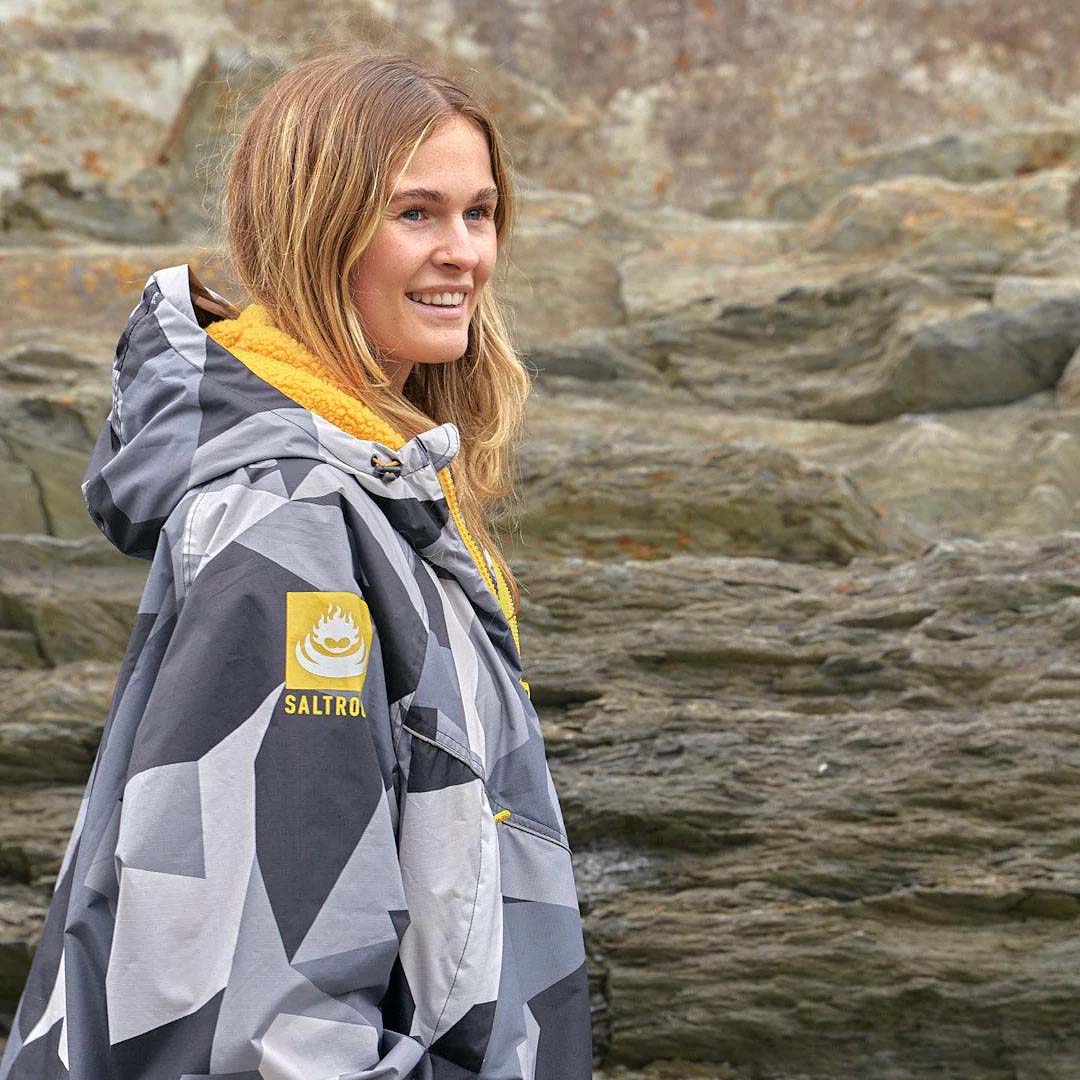 Saltrock Four Seasons Waterproof Changing Robe - Grey Camo