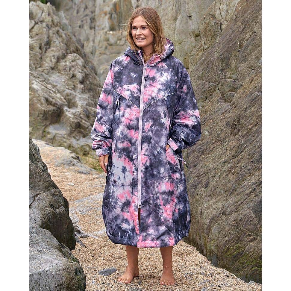 Saltrock Four Seasons Waterproof Changing Robe - Tie Dye Pink