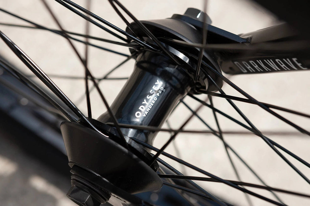 Sunday 2022 Soundwave Freecoaster Complete BMX - Gary Young Signature