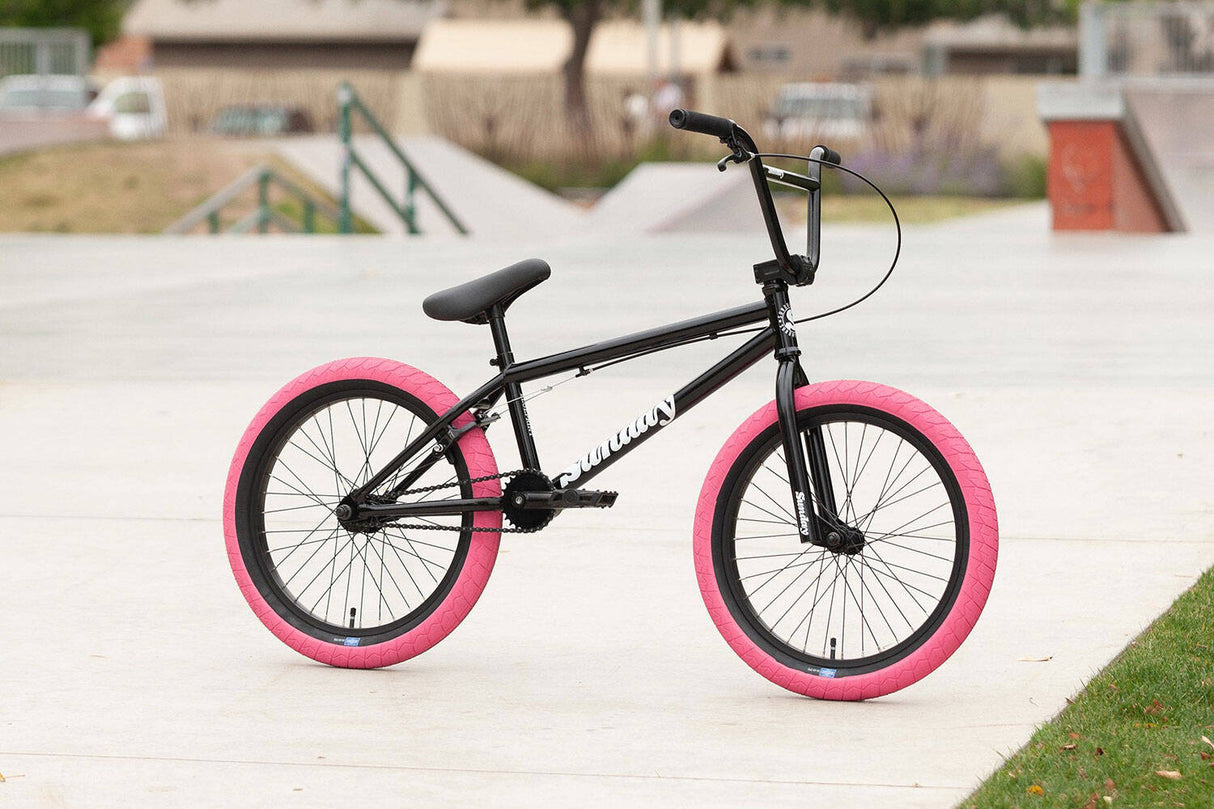 Sunday 2022 Blueprint 20" Complete BMX - Gloss Black/Pink Tyres