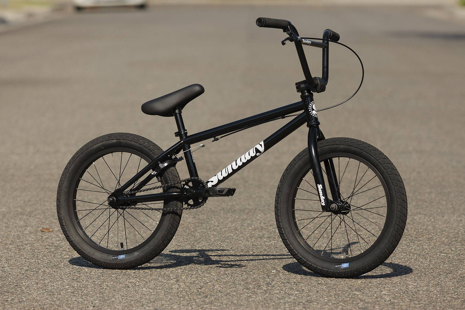 Sunday 2022 Primer 18'' Complete BMX - Gloss Black