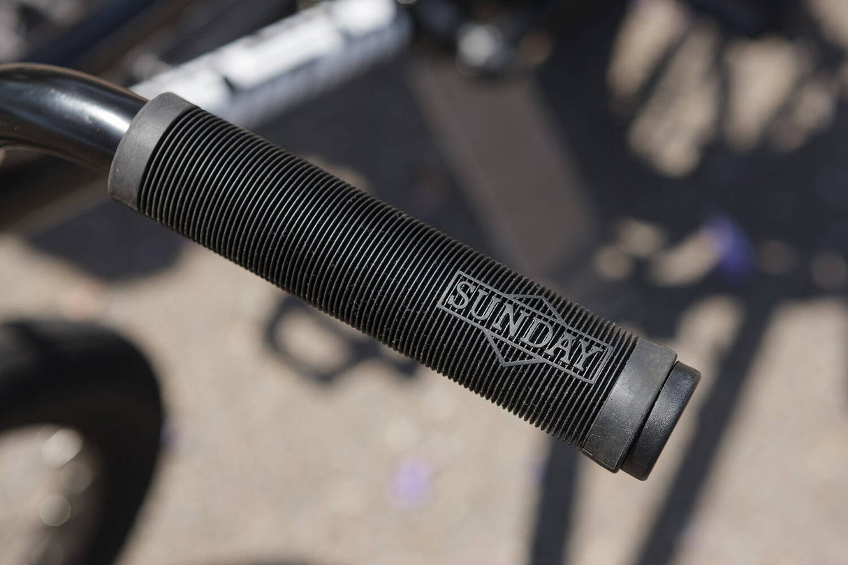 Sunday 2022 Primer 18'' Complete BMX - Gloss Black