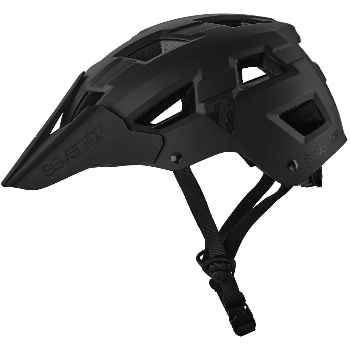 7iDP M5 Helmet - Black