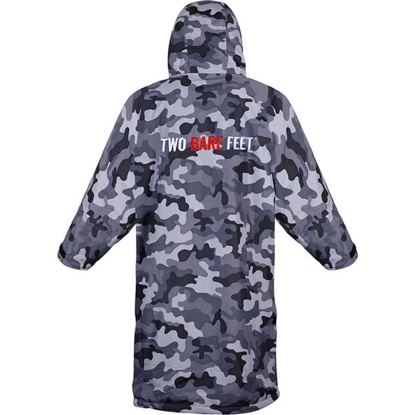 Two Bare Feet Adult Weatherproof Changing Robe - Camo/Red
